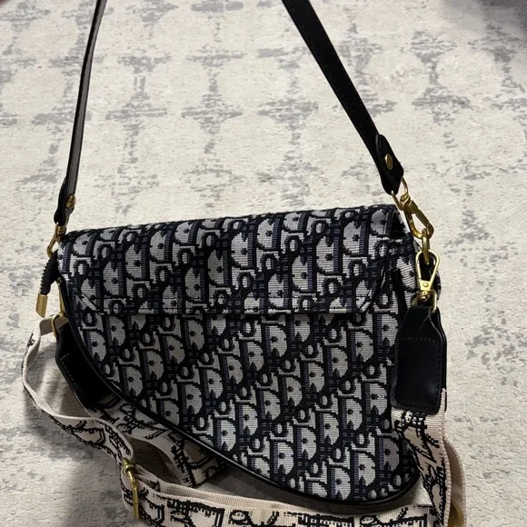 Oblique Black & White Saddle Bag - Picture 8 of 10